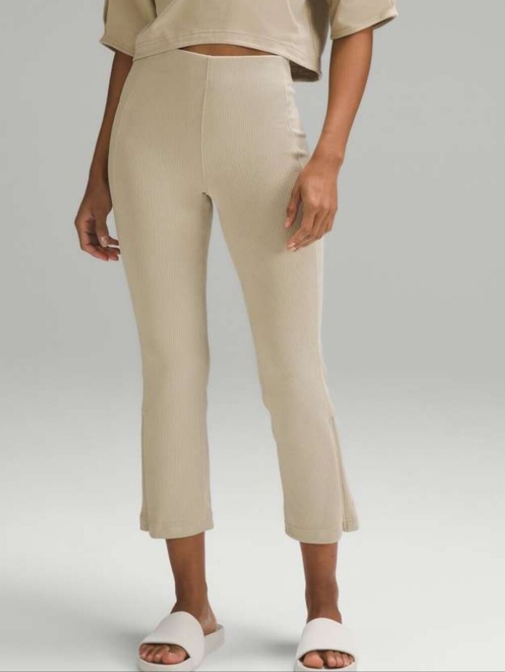 Lululemon Ribbed Softstreme Zip-Leg High-Rise Cropped Pants 25" Trench Beige 12